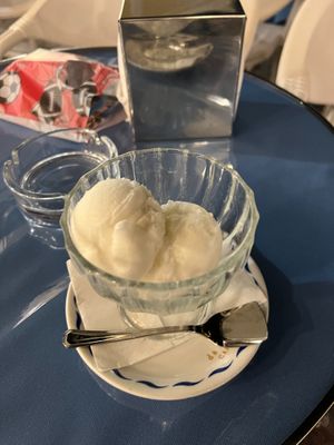 LEMON ICE CREAM at Pasticceria Da Alberto in Capri