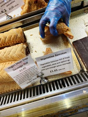 Now selling vegan samosa’s. Delicious 💚🌱 at Lenny's of Rochester in Rochester