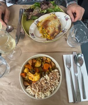 Vegetable lasagna and green curryy  at apeti - Ségur in Paris