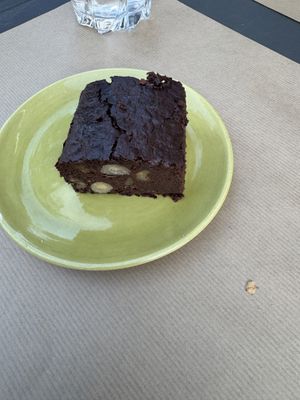 Chocolate brownie   at apeti - Ségur in Paris