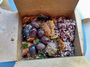 warm dish at apeti - Ségur in Paris