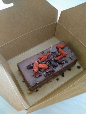 chocolate brownie at apeti - Ségur in Paris