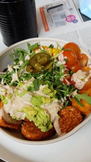 Mexican bowl at Oliver Green - East in Amsterdam