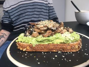 Avo and shrooms at Oliver Green - East in Amsterdam