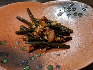 warabi bracken with soy sauce and roasted almonds at Goen no Mori in Yugawara