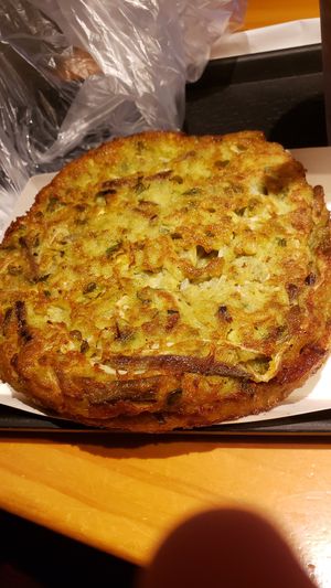 2 mung bean pancakes at Koreapizza in Busan