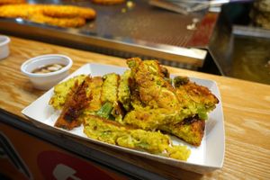 vegan beans sprout pancake at Koreapizza in Busan