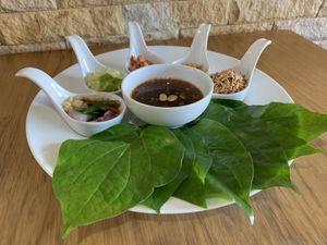 Mian Kham, Thai appetizer at Coconuts in Krabi