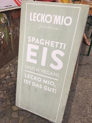 Also offers vegan waffles  at Lecko Mio in Berlin
