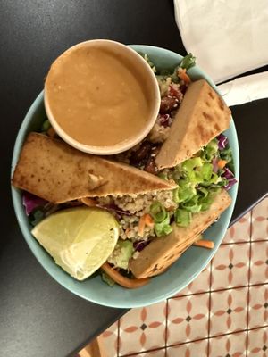 Tofu superfood salad #Veganuary at Veggie Grill by Next Level in Burbank