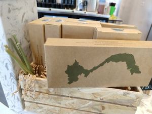 They sell green grass straws at Pho Kitchen in Vancouver