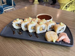 Shiitake teriyaki roll - uniquely done  at Plantasia in Mexico City