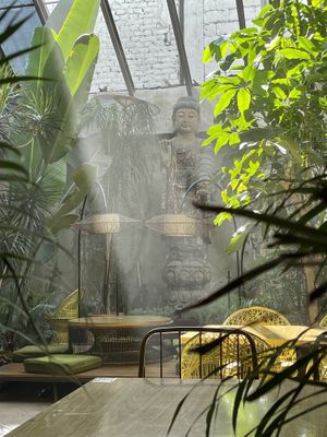 The interior of the restaurant has a very nice feel and serene  at Plantasia in Mexico City