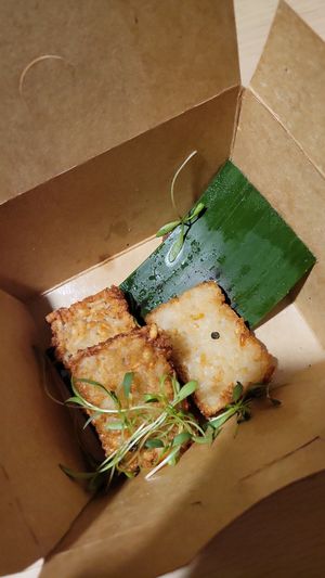 Spicy Ahi Rice Cake at Plantasia in Mexico City