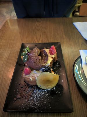 French toast at Plantasia in Mexico City