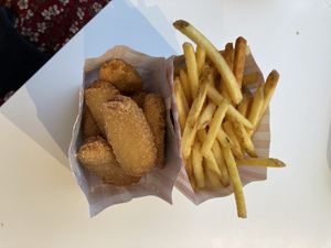 Nuggets & fries  at Neat Burger - Oxford Circus in London