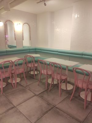 The tables at Neat Burger - Oxford Circus in London