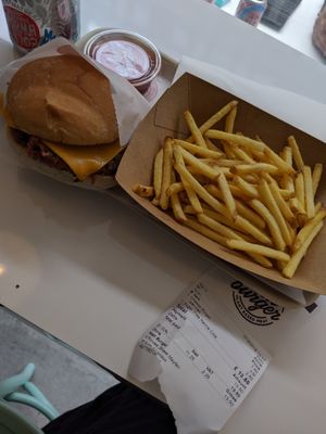 First time at Neat Burger.

.. and no thanks, I won't be back.
Overpriced. 🙄 at Neat Burger - Oxford Circus in London