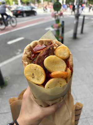 Vegan Pitta version with vegan dip  at Pita Pita Grillstore in Mannheim