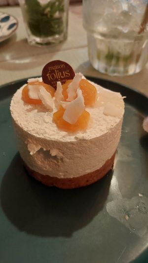 Dessert vegan at Feelfood in Toulon