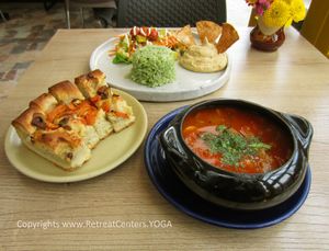 El almuerzo del dia at LaHuerta in Chia