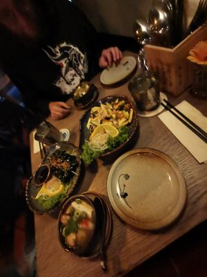 Seitan und tufo in betel blättern, Mango Salat, süß sauer suppe at Soy in Munich