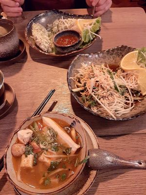 papaya salad & soup at Soy in Munich