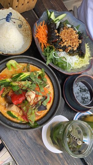 Vegan curry and noodle salat  at Soy in Munich