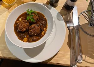   at Le Roy d'Espagne in Brussels