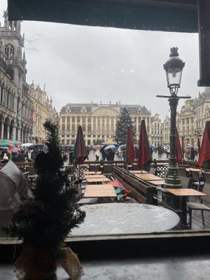   at Le Roy d'Espagne in Brussels