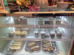 Breakfast choices at Esskalation in Bonn