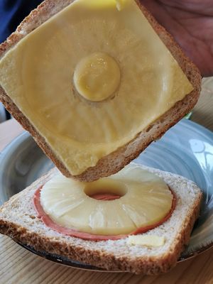 Pineapple toast at Esskalation in Bonn