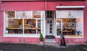 restaurant from outside (in winter) at Esskalation in Bonn