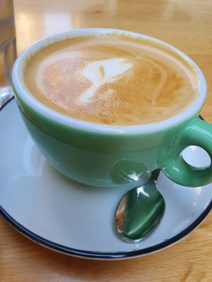 Cappuccino with almond milk (can also be with soya milk) at Gianni in Dubrovnik