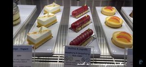 Vegan cake at Gianni in Dubrovnik