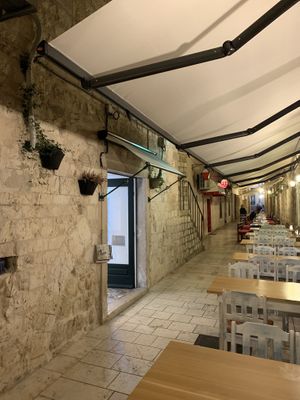 Entrance  at Gianni in Dubrovnik