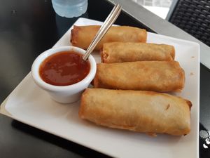 Thai vegetable rolls at Lemongrass - Ribera in Valencia