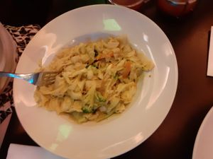 Tallarines patsui with cauliflower and curry at Lemongrass - Ribera in Valencia