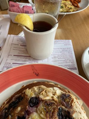 Lemon tea  at Lantern Diner in West Hempstead