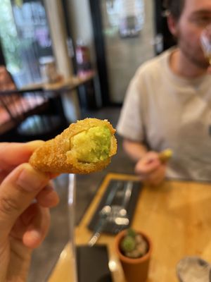 Avocado fries at The Avocado Show - Keizersgracht in Amsterdam
