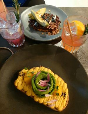 Mango Tango toast and Very Berry waffle at The Avocado Show - Keizersgracht in Amsterdam