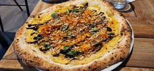 Vegan pizza at Sano in Dublin