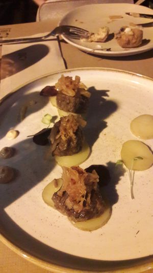 Albóndigas at La Modernista in Madrid