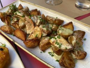 Patatas cabrales at La Modernista in Madrid
