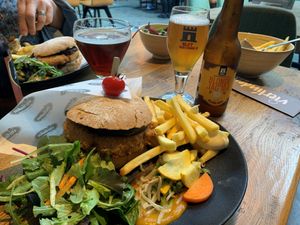  at Eeterij-spelerij Vierlinden in Goes