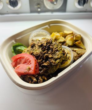 Burger Bowl at Ol' Dirty Sheets' Eats and Hot Sauce in Wooster