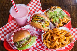 full meal at VOWburger in Los Angeles