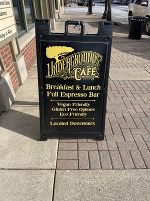 Sign  at Undergrounds Cafe in Wooster