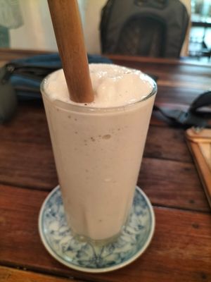 banana smoothie at Sacred Lotus Cafe in Phnom Penh