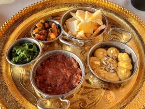 5 mezze (but 4 were vegan) at Terrassa in Khiva